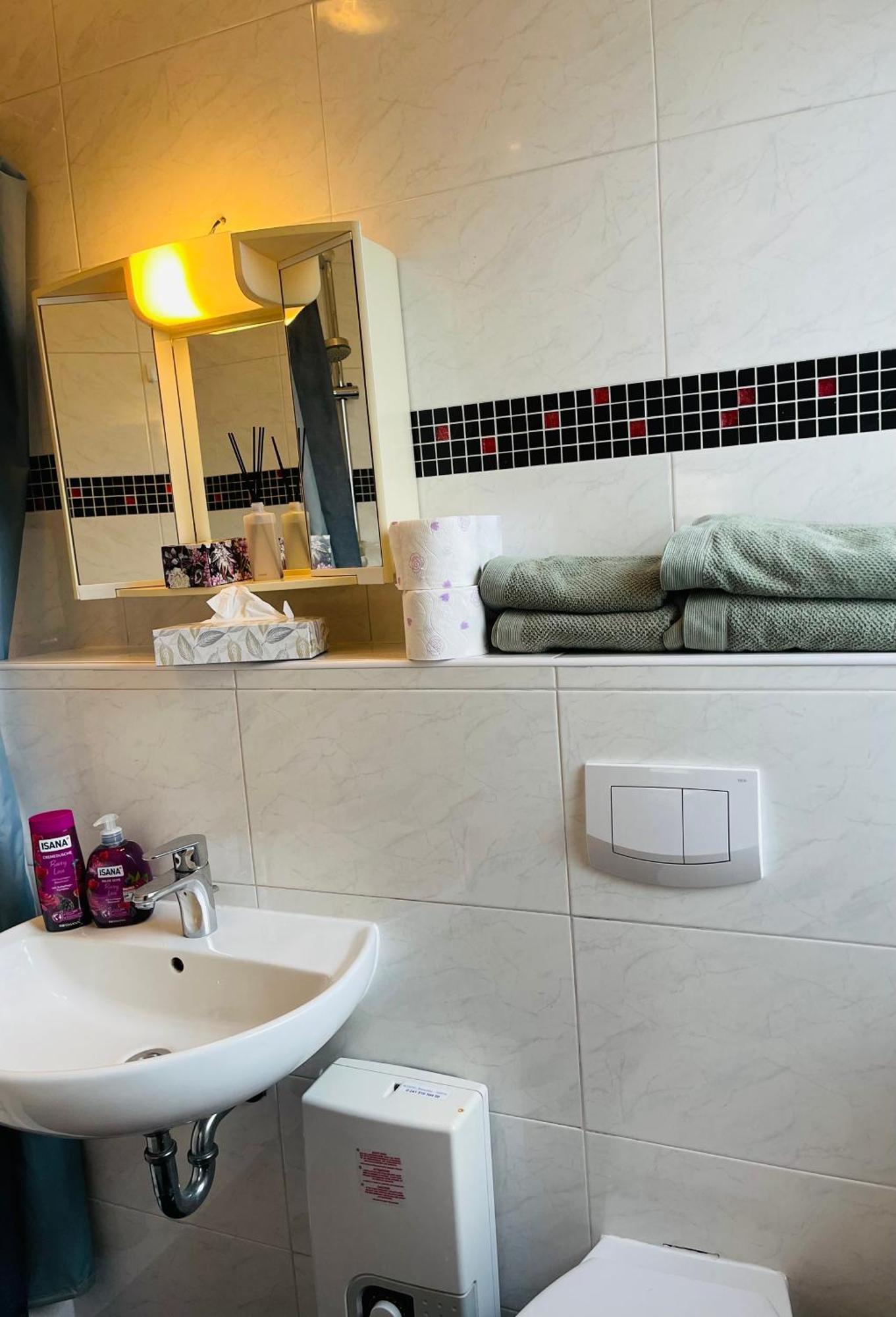 Hotel Shelby Apartments Garbsen Zewnętrze zdjęcie